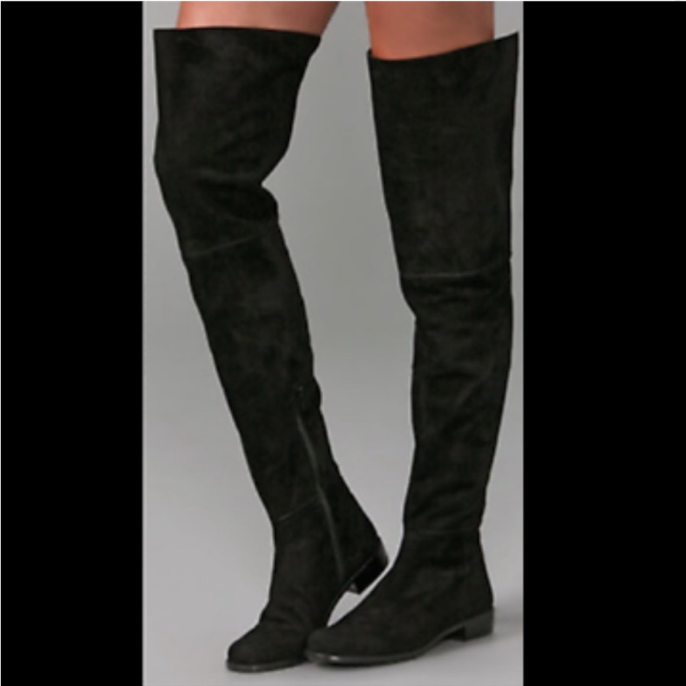 Like New! Stuart Weitzman Hilo black suede over the knee boots size 8